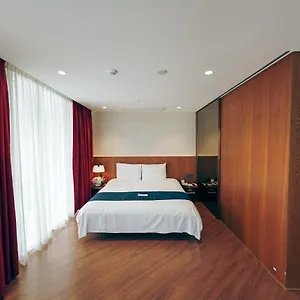 Sirius 4*, Jeju Corée du Sud